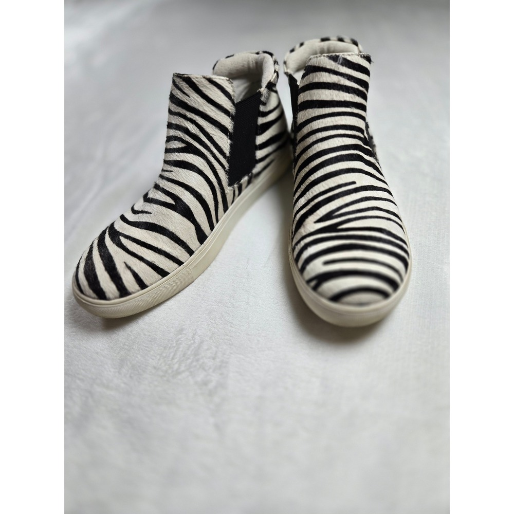 Zebra Print Calf Hair High Top Slip On Sneakers Womens 7.5M Black White